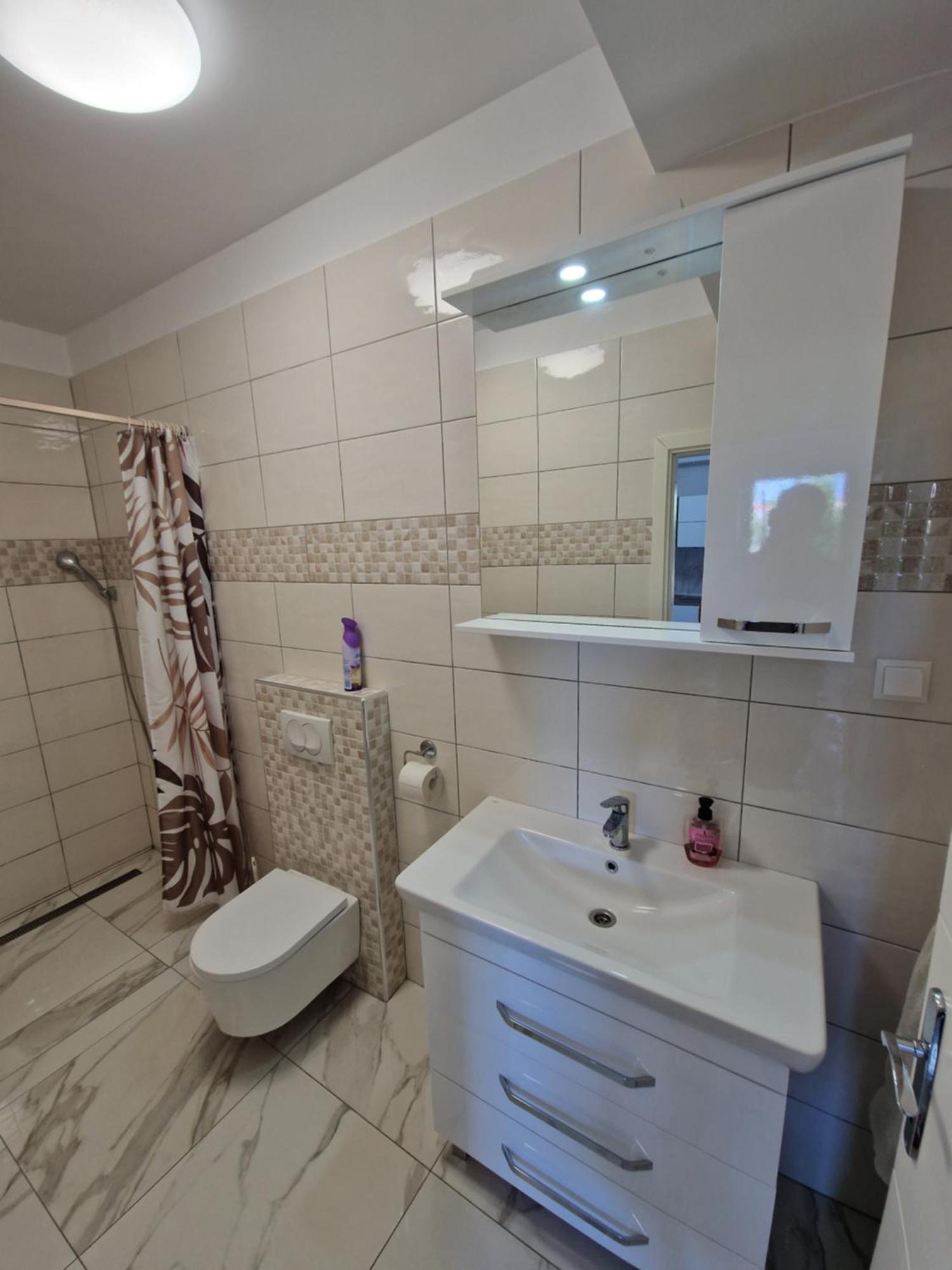 Sunce Apartman Vrbnik Kültér fotó